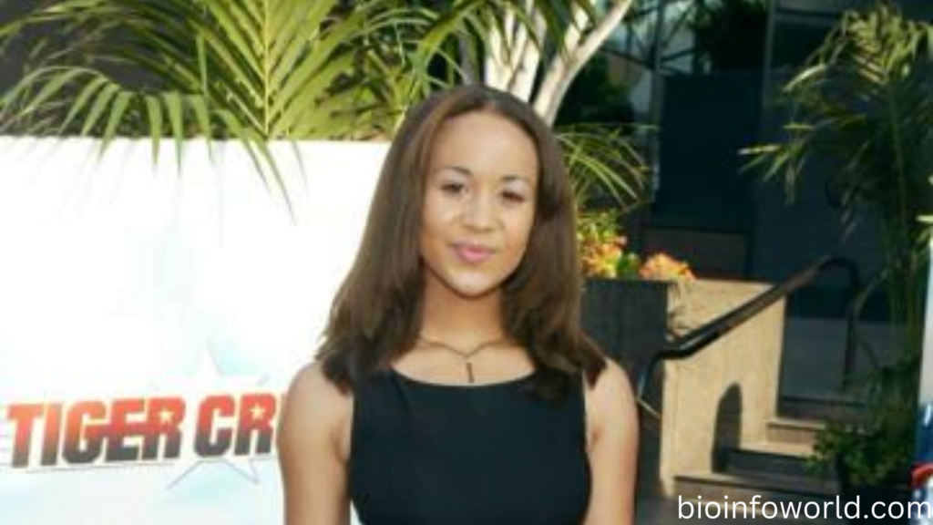 Shadia Simmons