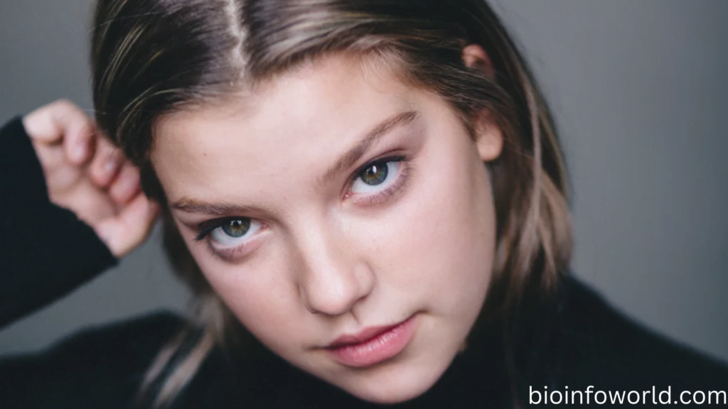 Lynsey Bartilson Net Worth, Age, Height, Images, Bio/Wiki 2025