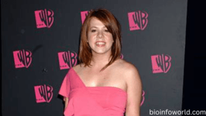 Lynsey Bartilson Net Worth, Age, Height, Images, Bio/Wiki 2025